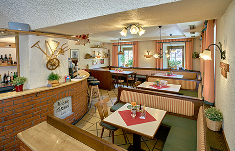 Petermuehle Gafe Restaurant Losenstein Innen 1